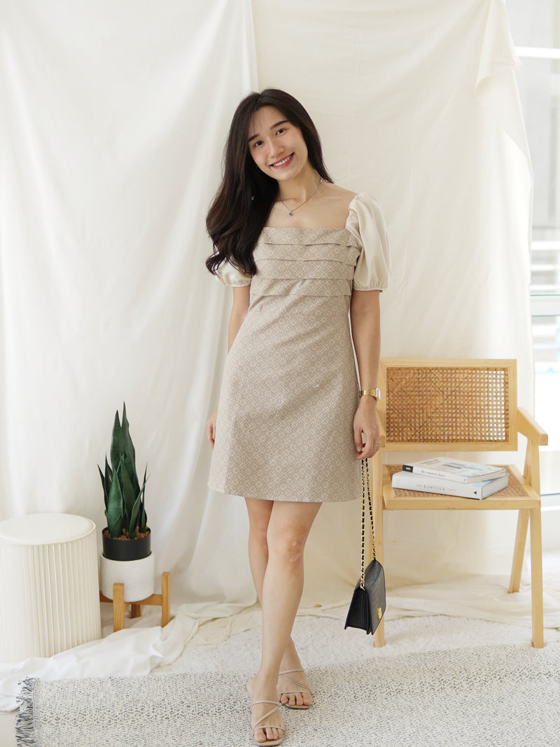 Chloe Puffy Alined Dress