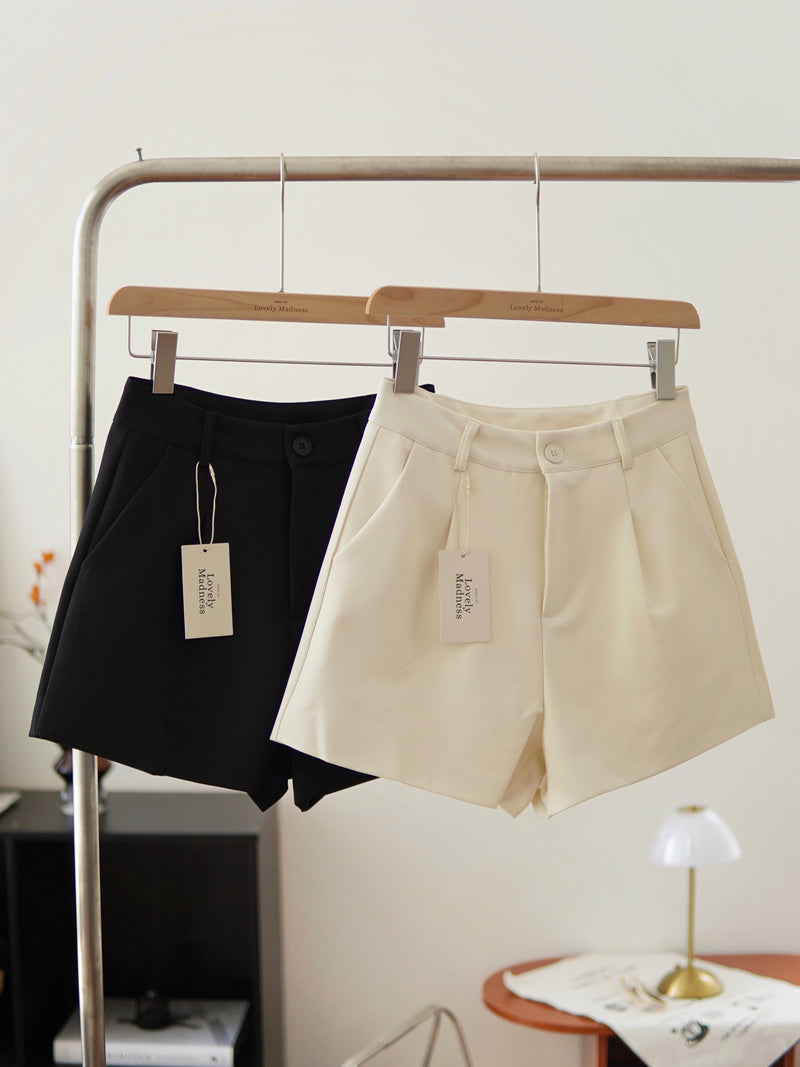 [LM.made] Mitzi Tailored A-line Shorts