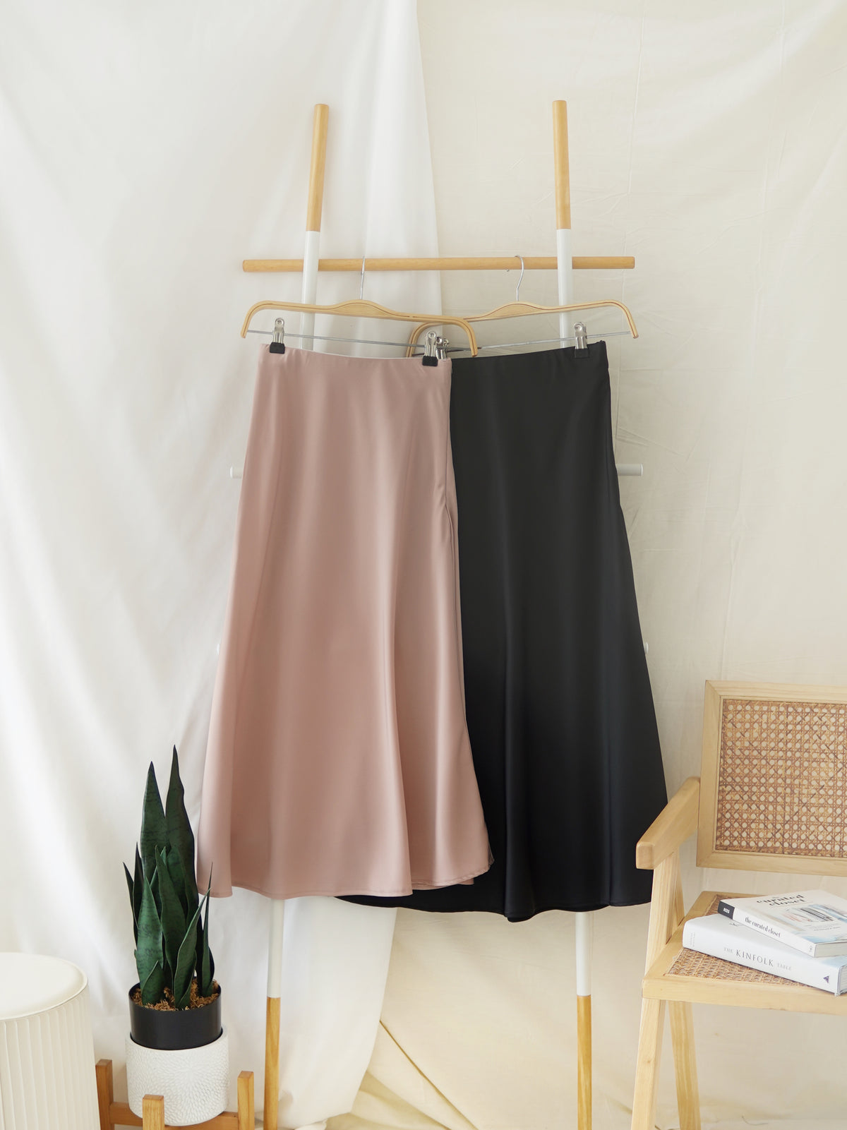 ANDREA SATIN MERMAID SKIRT